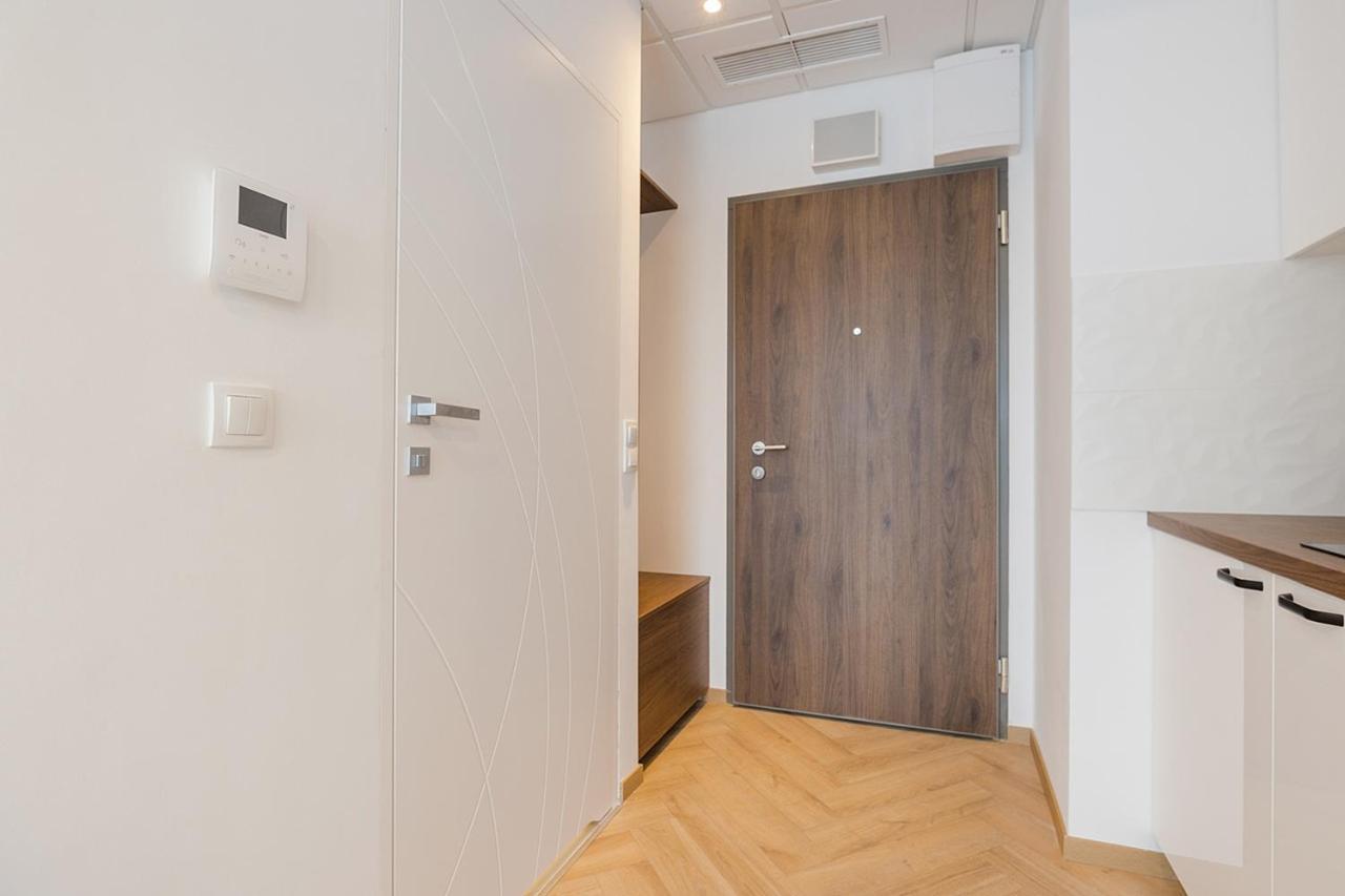 Kasprzaka 29 - Bezplatny Parking - Free Parking - Piekny Widok Na Centrum Miasta - Duzy Balkon - Smart Tv 55 Cali - Wifi - Better Rental Warszawa Zewnętrze zdjęcie